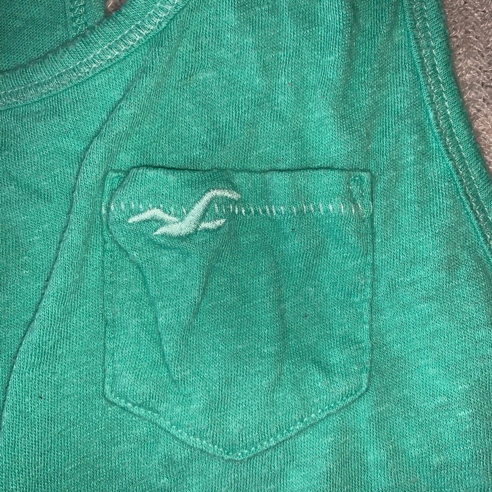 HOLLISTER RACERBACK TANK 💙💚 - Picture 4 of 5